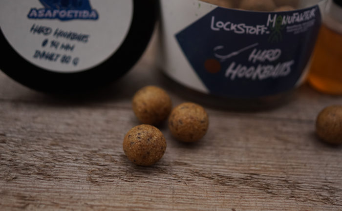 Hard Hookbaits Asafoetida für Karpfen - fängige enzymatisch augeschlossene Hookbaits fürs Karpfenangeln hier bestellen.