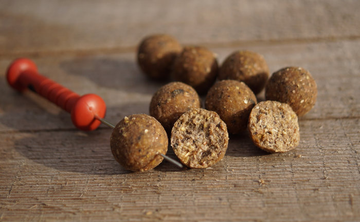 Die Foodie Fisch Boilies sind extrem fängiger Fisch Boilies für Karpfen.